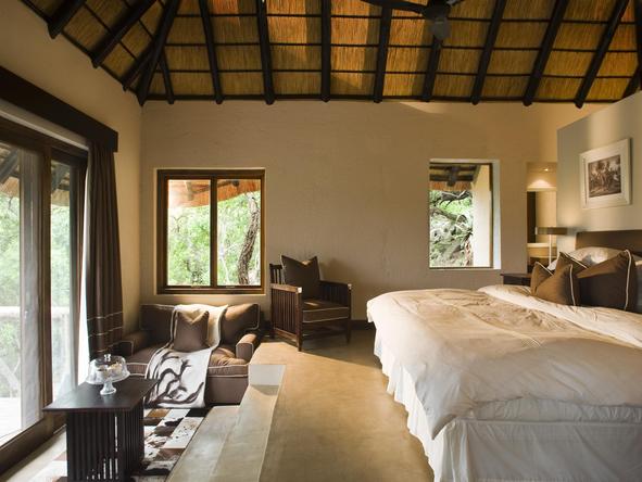 Phinda Mountain Lodge - luxury suite
