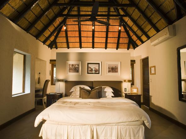 Phinda Mountain Lodge - luxury room