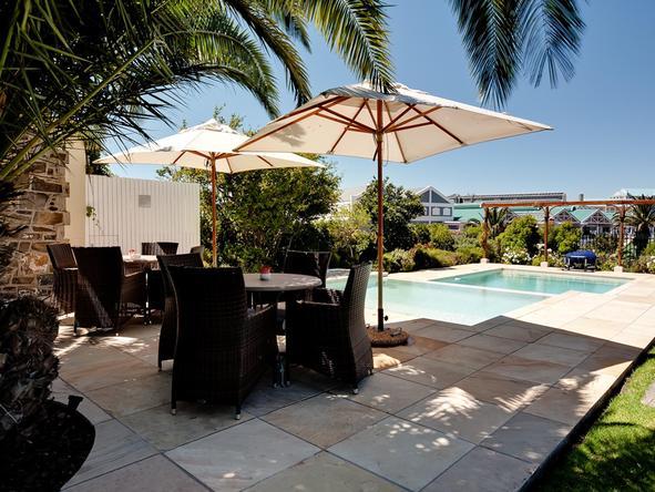 Victoria and Alfred hotel - swimming pool