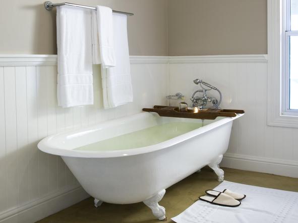 Kirkman's Kamp - bathroom