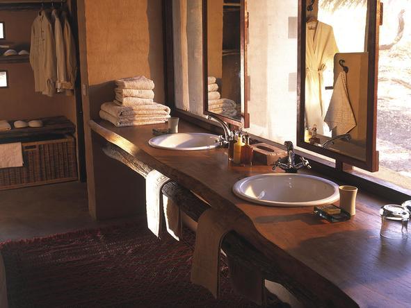 Sandibe Okavango Safari Lodge - bathroom
