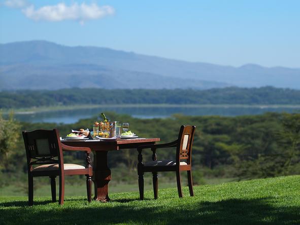 Kiangazi House, Dining 2