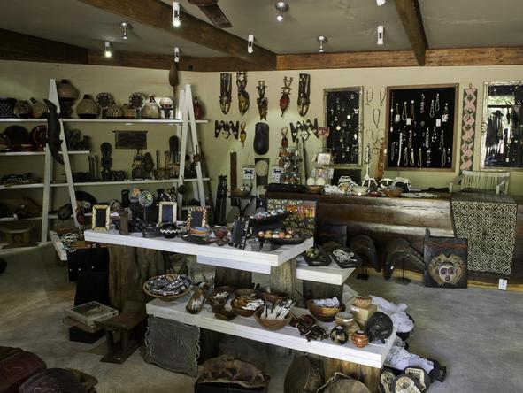 Kings Pool Camp - curio shop
