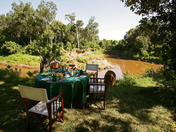 Governors' Private Camp - outdoor dining