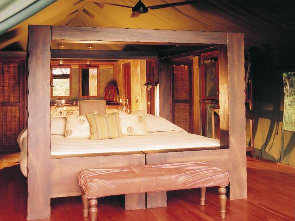 Kichwa Tembo Bateleur Camp - bedroom1