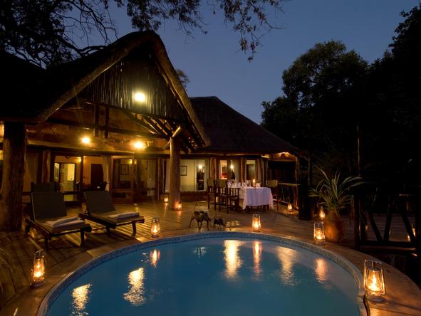 Sussi and Chuma Lodge - swimming pool