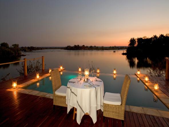 Sussi and Chuma Lodge - outdoor dining