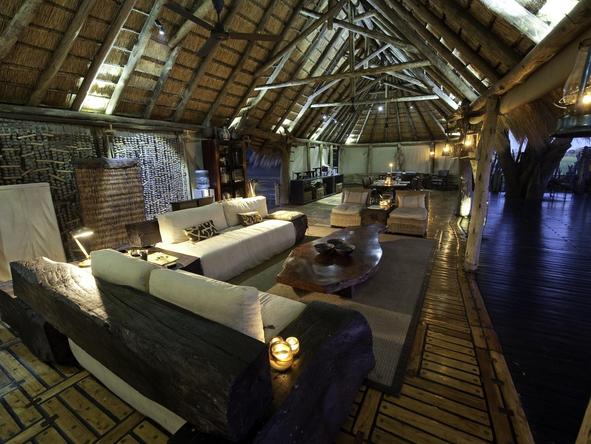 Little Mombo - lounge