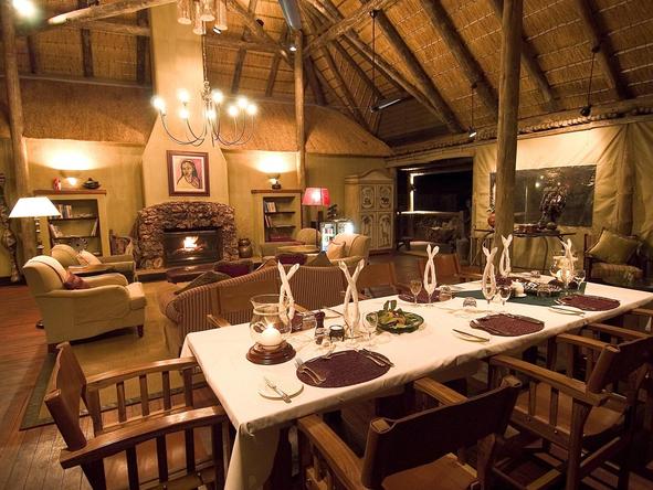 Little Ongava Camp - dining room
