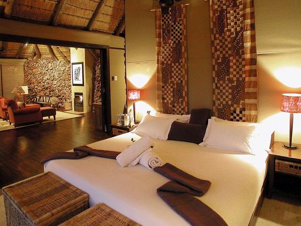 Little Ongava Camp - bedroom