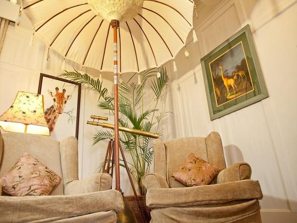 The Giraffe Manor - sitting area