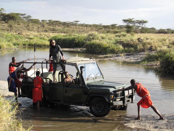 Richard's Camp - game drive river