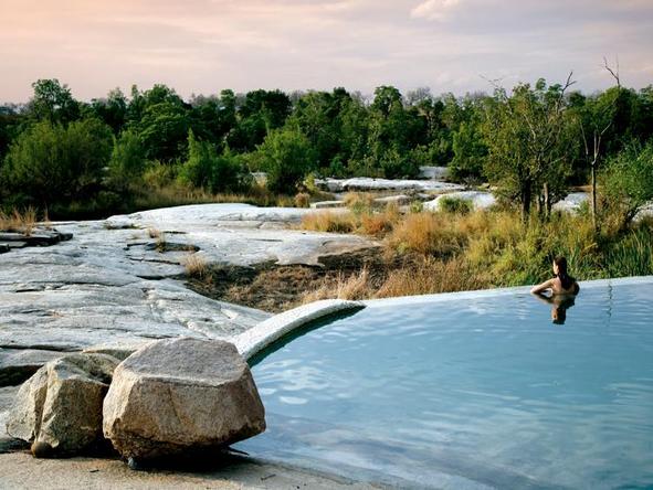 Londolozi Private Granite Suites - plunge pool