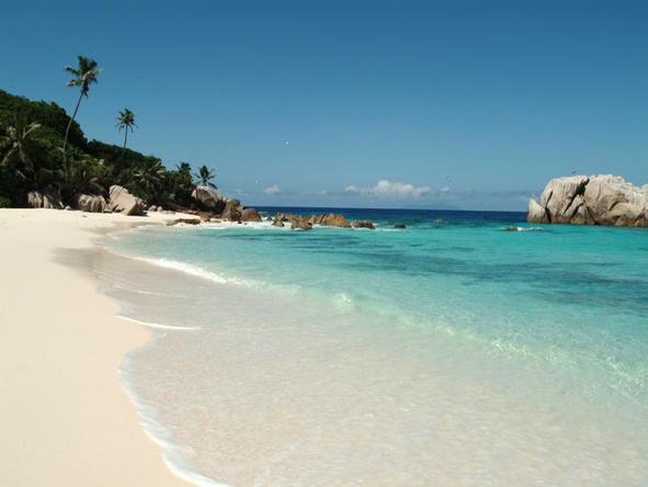 Cousine Island Hideaway - beach