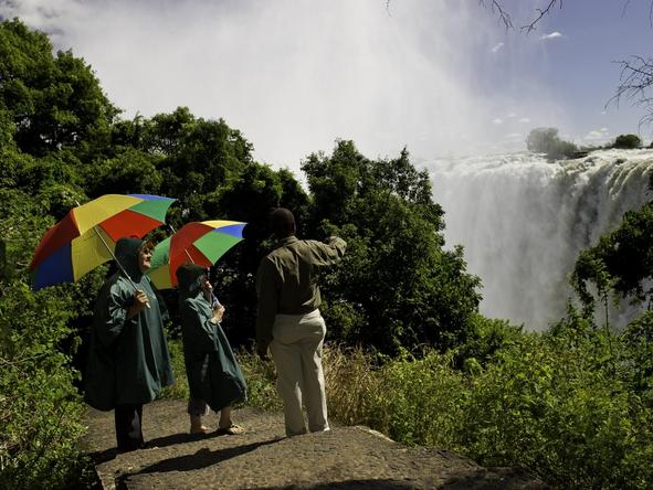 Toka Leya - tour of Vic Falls