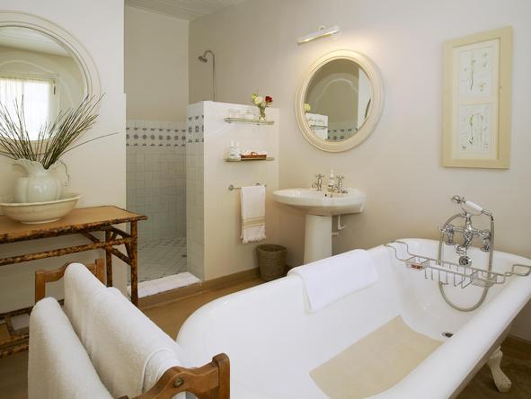 Bartholomeus Klip - Bathroom