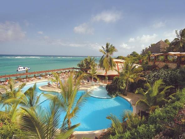 Leopard Beach Resort - an aerial view of the resort