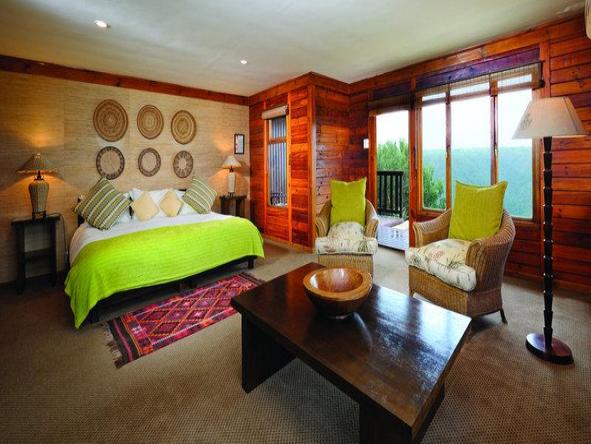 Ukhozi Lodge - bedroom 2