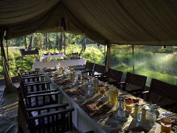 Dunia Camp - dining room during day