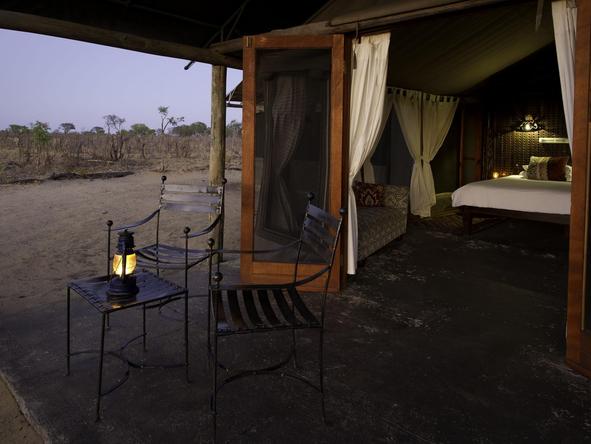 Davison's Camp - private patio