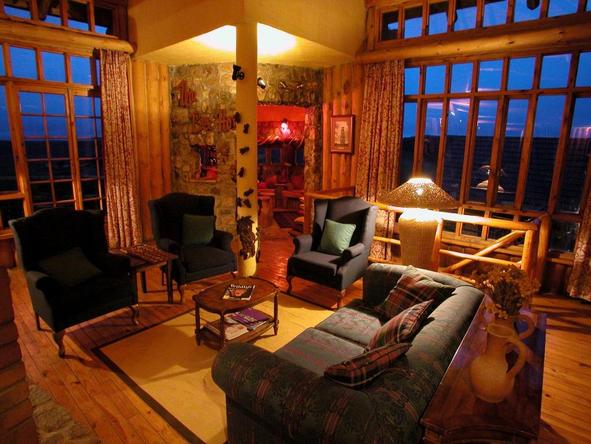 Chelinda Lodge - lounge
