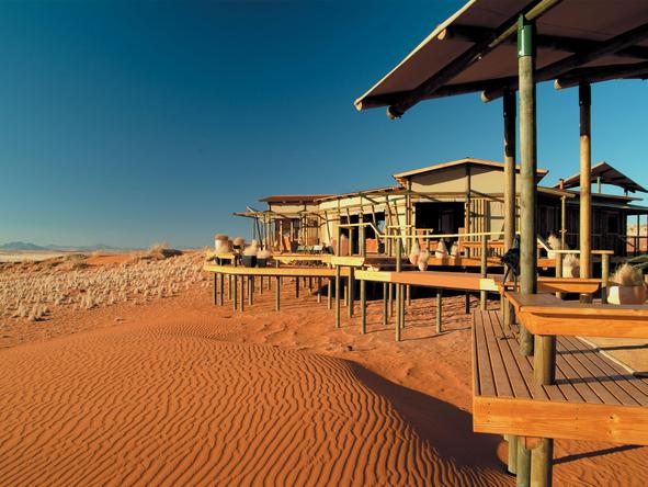 Wolwedans Dunes Lodge - exterior view of the lodge