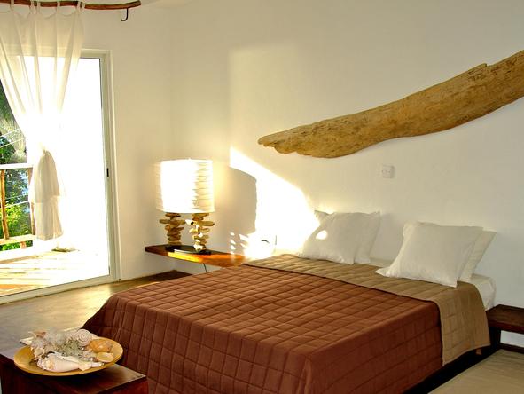 Bliss Hotel - bedroom 4