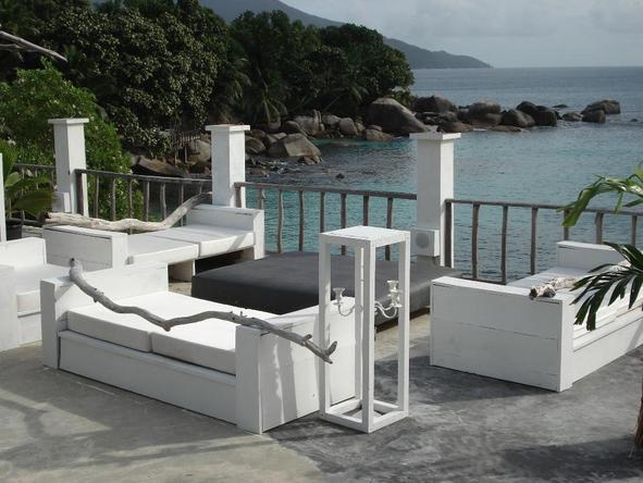 Bliss Hotel - deck