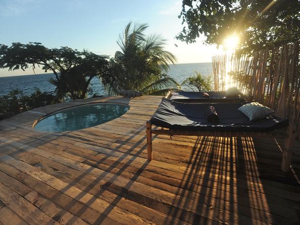 Kaya Mawa Lodge - pool deck