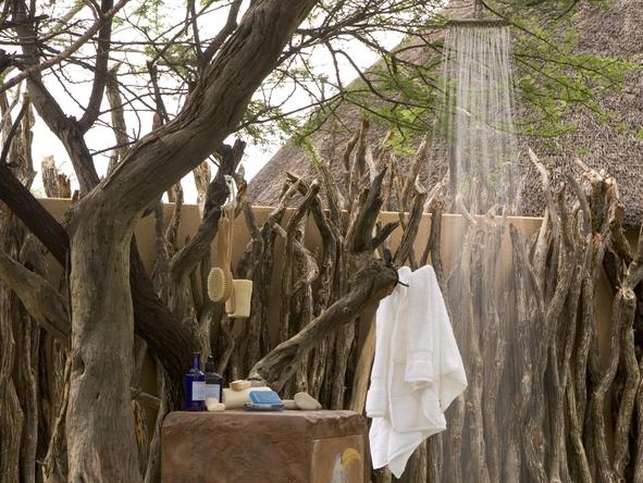 Okonjima Villa - outdoor shower