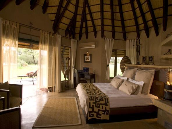 Okonjima Villa - bedroom 2