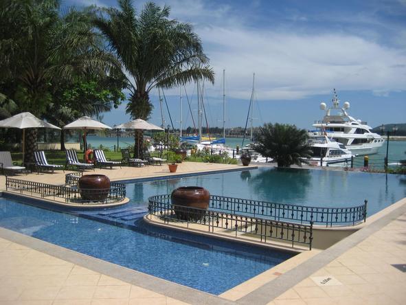 The Wharf Hotel and Marina - swimming pool