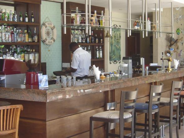 The Wharf Hotel and Marina - bar area