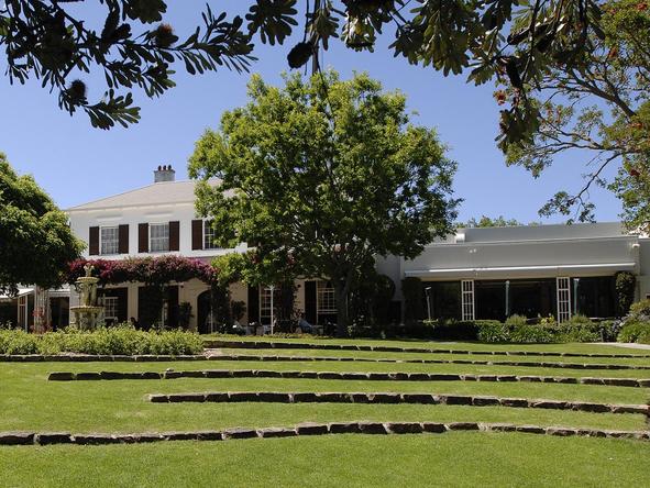 Vineyard Hotel & Spa - Exterior 2