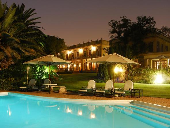 Fairlawns Boutique Hotel - Pool