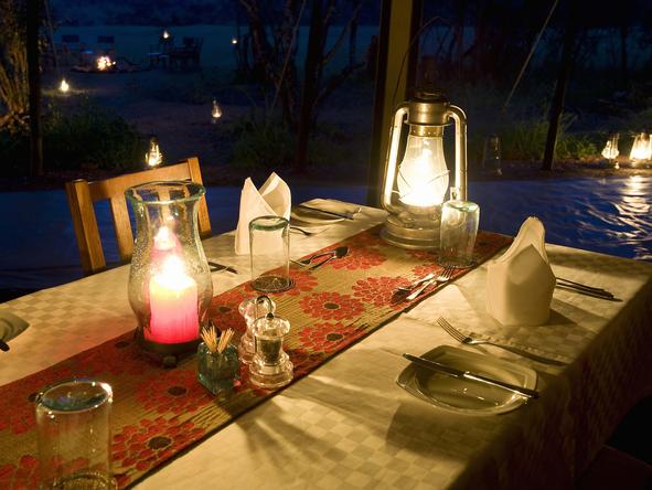 Encounter Mara - Dining 2