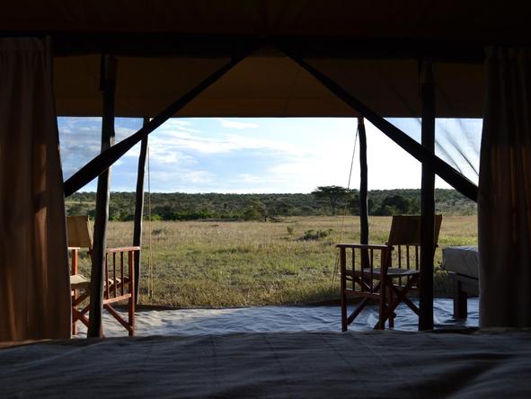 Encounter Mara - Bedroom