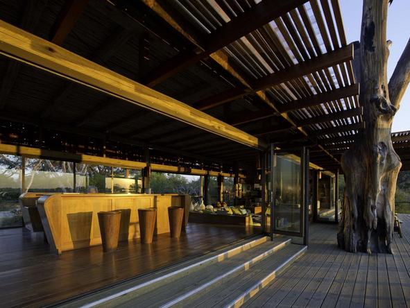 Vumbura Plains - deck2