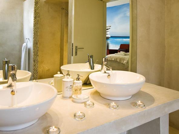 Swakopmund Guesthouse - bathroom