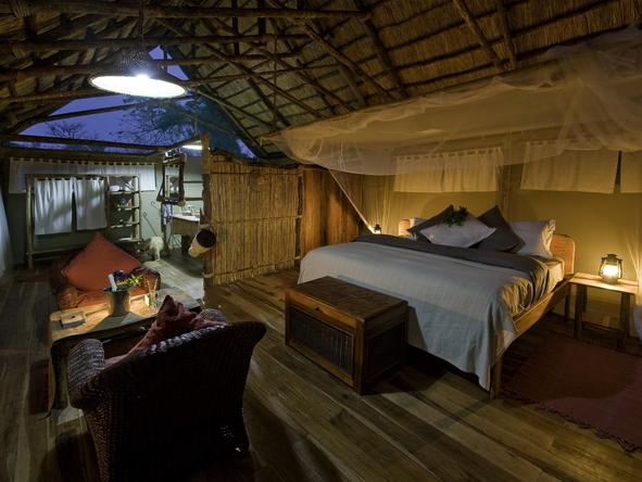 Mvuu Lodge - Bedroom