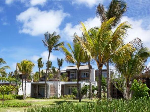 Long Beach - Exterior 4