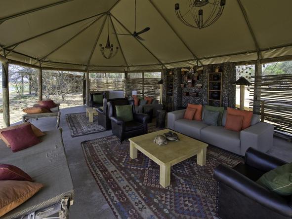 Ruckomechi Camp - Lounge
