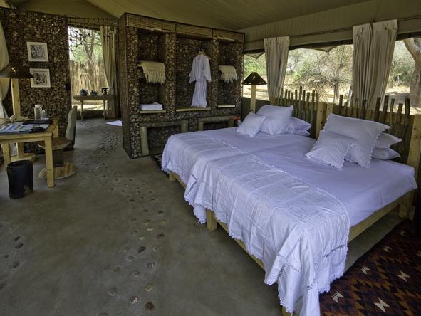 Ruckomechi Camp - Bedroom 