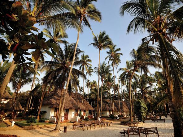 Sandies Mapenzi Beach Club -Club