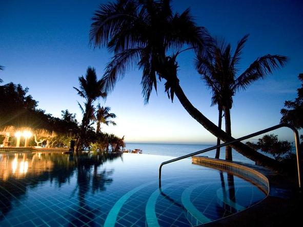 Indigo Bay Island Resort and Spa -Pool at night 