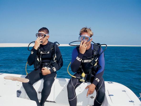 Indigo Bay Island Resort and Spa - Diving 