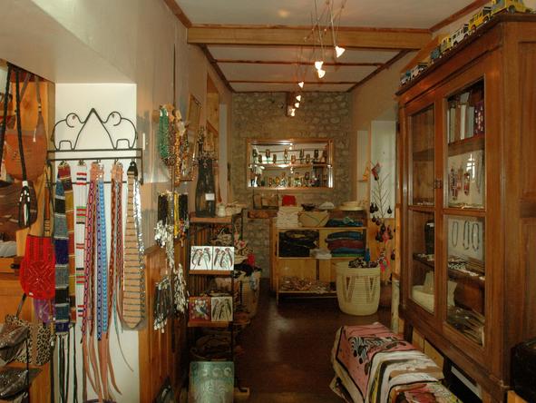 Gibbs Farm General - Curio Shop