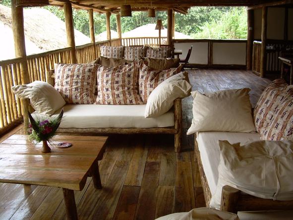Buhoma Lodge - Balcony 