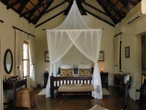 Elephant Bedroom Camp - Bedroom 2
