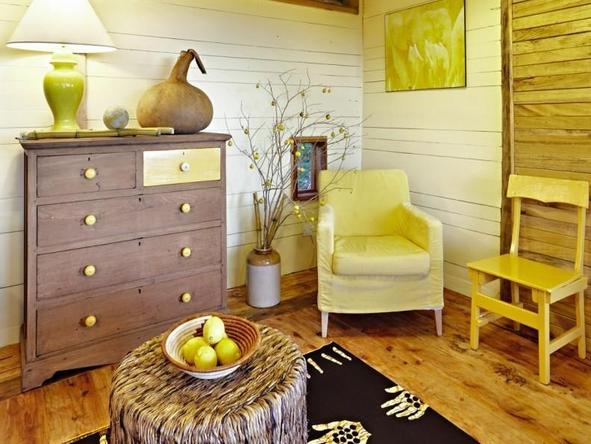 Kyambura Gorge Lodge - Sitting area3